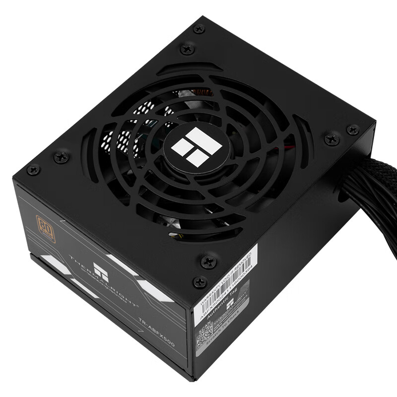 Thermalright TR-ABFX500 ブラック S - Console Gaming Pc Case のレビューと価格