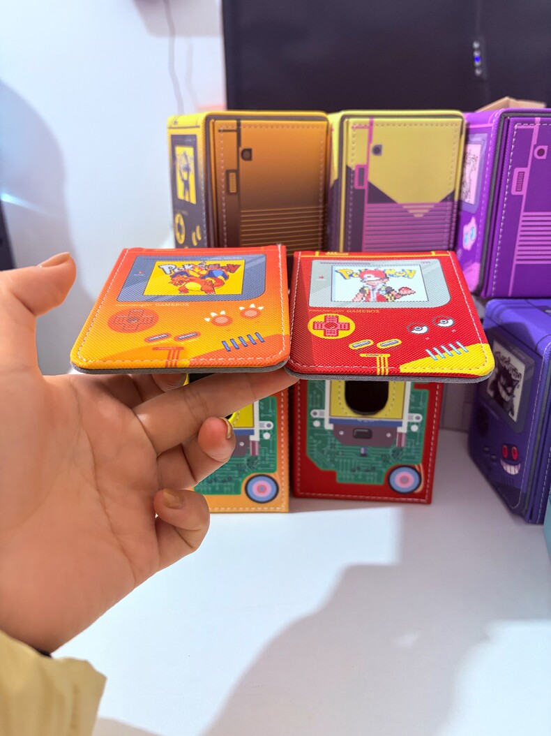 ポケモン サイダック ミュウ ゲンガー フィギュア デッキボ - Gaming Console Box のレビューと価格